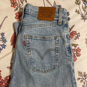 Levi's Ribcage Straight Ankle Light Wash Jeans Size 25 - Womens
